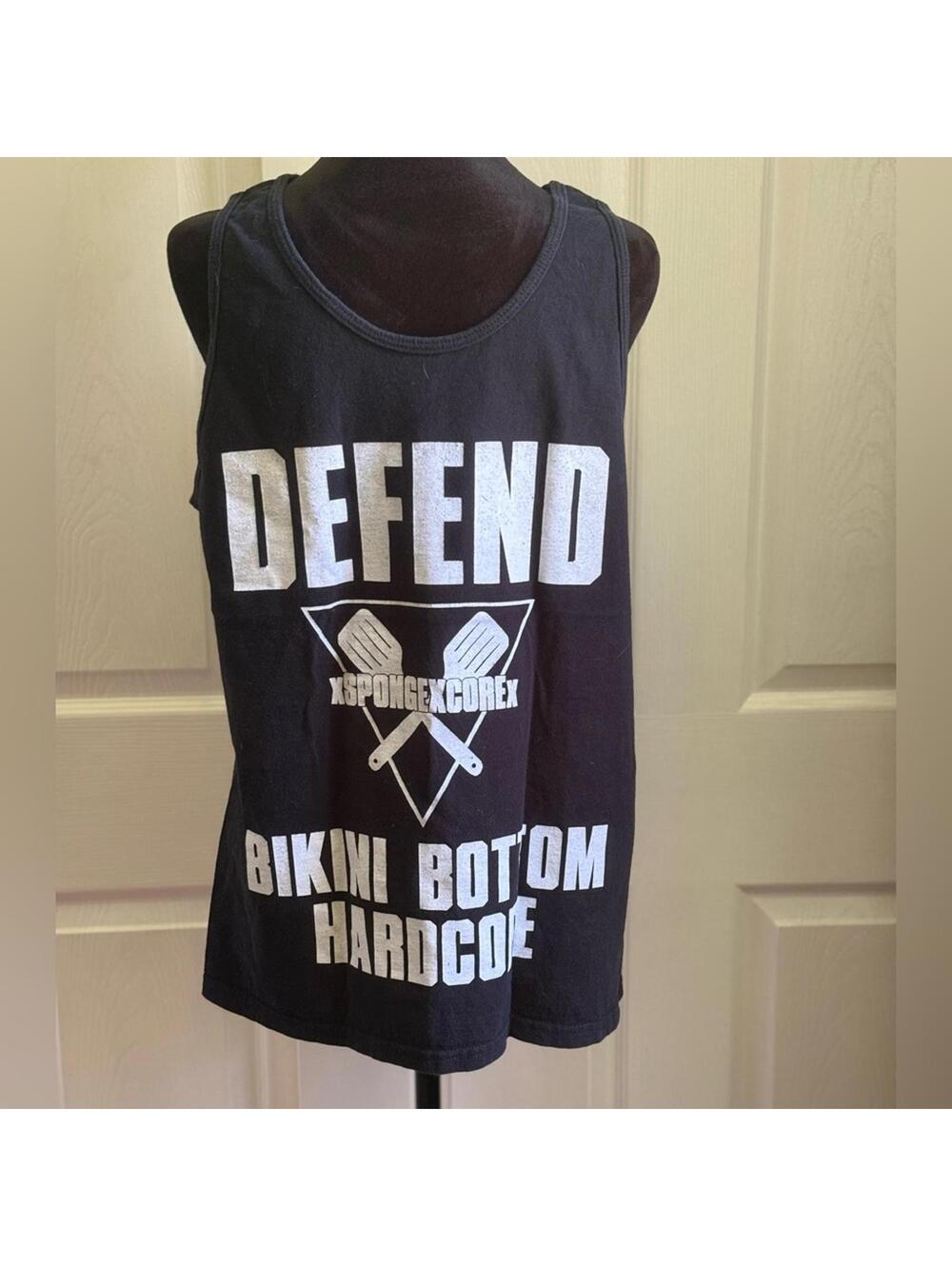 Men's Shirt | Tank | Gildan | Size Medium